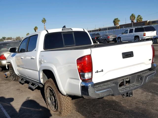 3TMCZ5AN8HM047036 - 2017 TOYOTA TACOMA DOU Ақ фото 3