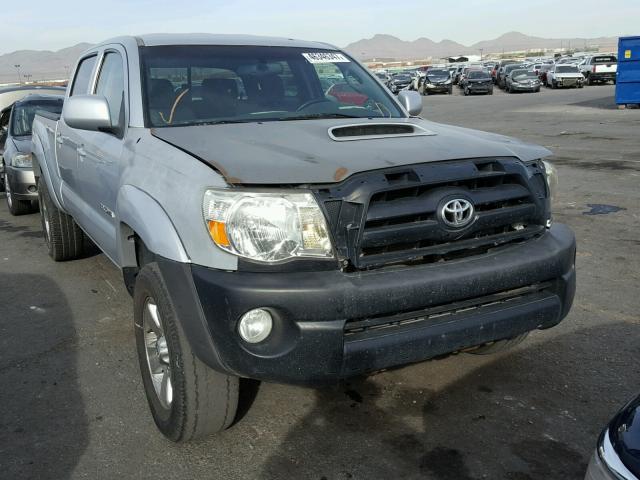 5TEKU72N45Z051796 - 2005 TOYOTA TACOMA DOU GRAY photo 1