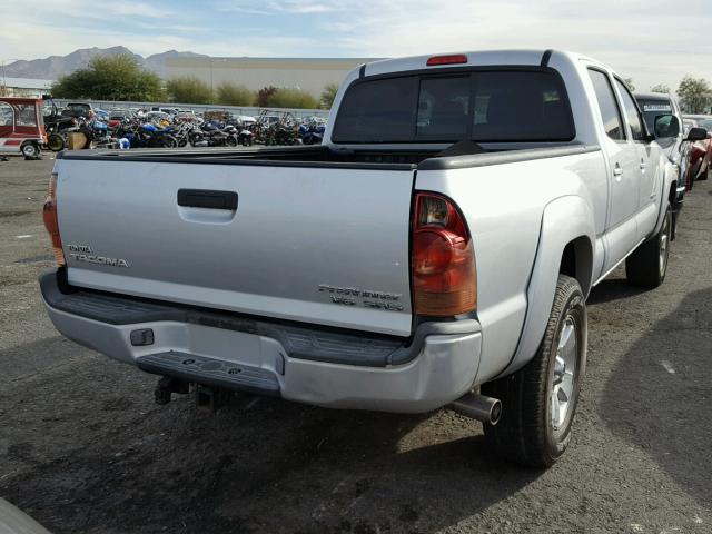 5TEKU72N45Z051796 - 2005 TOYOTA TACOMA DOU GRAY photo 4