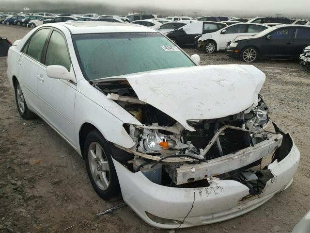 JTDBF32K820006896 - 2002 TOYOTA CAMRY LE WHITE photo 1