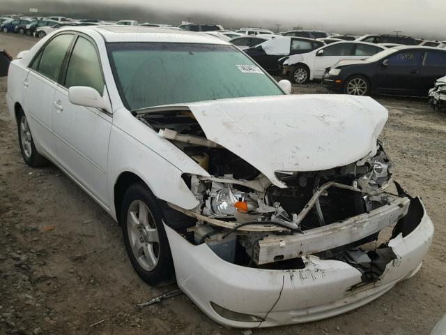 JTDBF32K820006896 - 2002 TOYOTA CAMRY LE WHITE photo 9