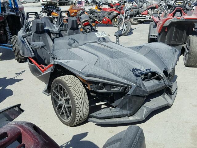 57XAAPFA0G5112425 - 2016 POLARIS SLINGSHOT BLACK photo 1