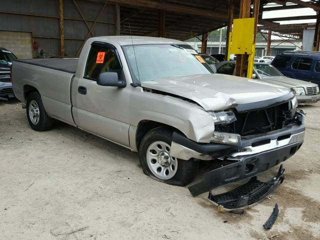 1GCEC14X57Z193245 - 2007 CHEVROLET SILVERADO SILVER photo 1