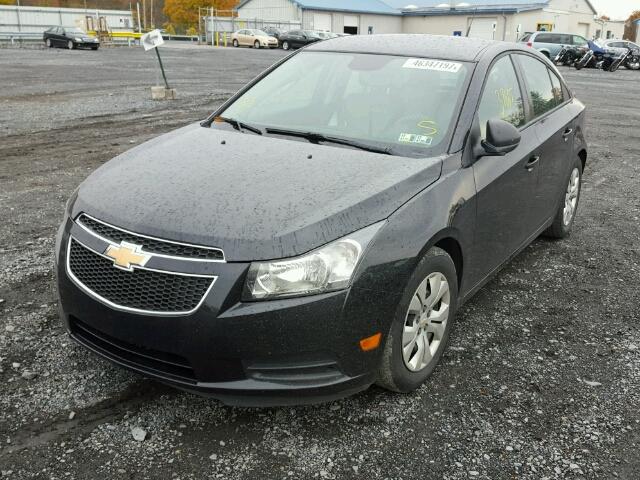 1G1PA5SGXE7225021 - 2014 CHEVROLET CRUZE LS BLACK photo 2