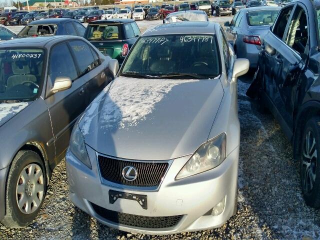 JTHBK262062000230 - 2006 LEXUS IS 250 SILVER photo 9