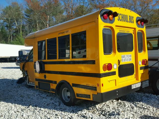 1GB3G2BG5E1157558 - 2014 CHEVROLET EXPRESS G3 YELLOW photo 3