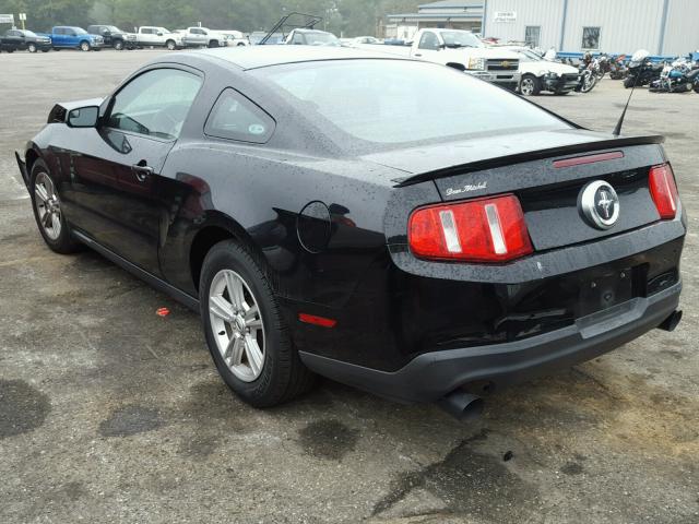 1ZVBP8AM7C5269914 - 2012 FORD MUSTANG BLACK photo 3