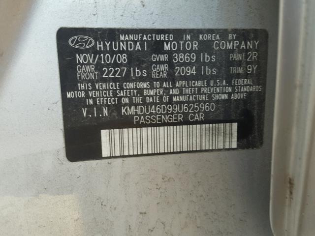 KMHDU46D99U625960 - 2009 HYUNDAI ELANTRA GL SILVER photo 10