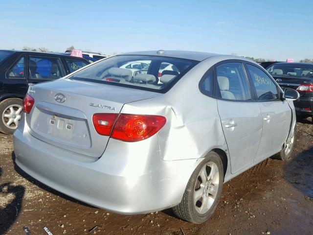 KMHDU46D99U625960 - 2009 HYUNDAI ELANTRA GL SILVER photo 4