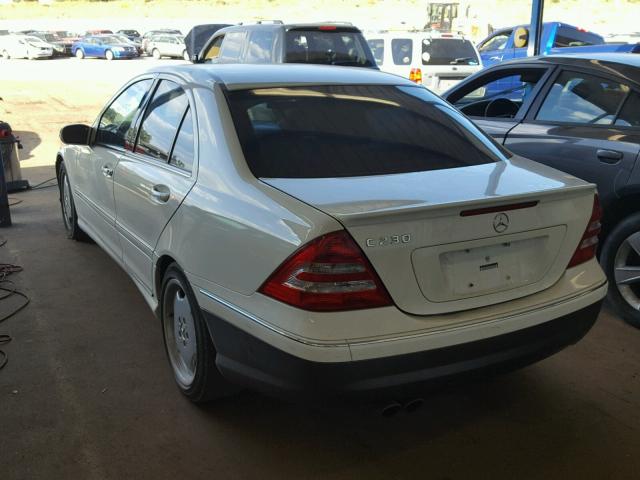 WDBRF52H17F905066 - 2007 MERCEDES-BENZ C 230 WHITE photo 3