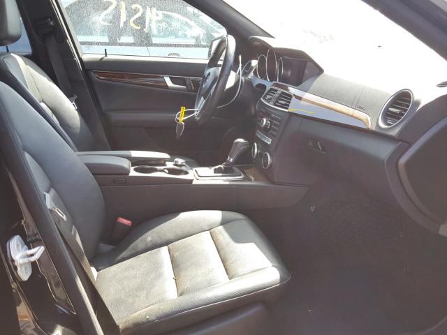 WDDGF4HB4EA957247 - 2014 MERCEDES-BENZ C 250 BLACK photo 5