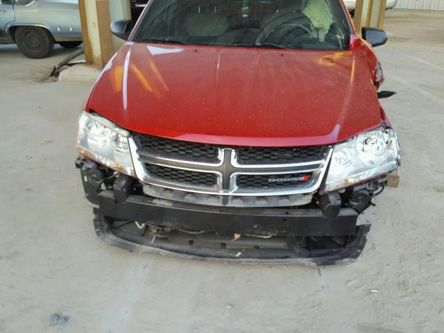 1C3CDZAB3EN132495 - 2014 DODGE AVENGER SE RED photo 10