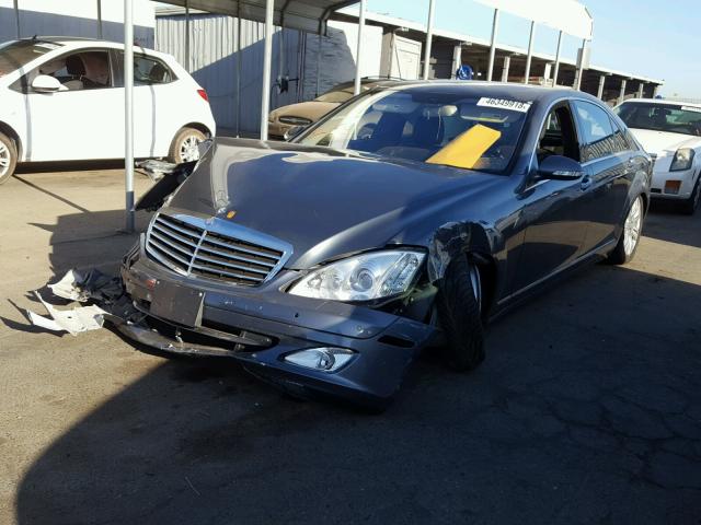 WDDNG71X48A212952 - 2008 MERCEDES-BENZ S 550 CHARCOAL photo 2