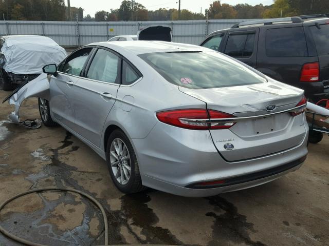 3FA6P0H70HR184347 - 2017 FORD FUSION SE SILVER photo 3