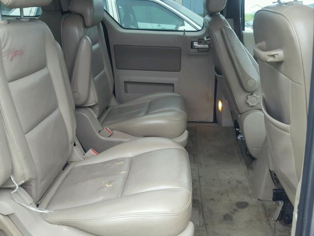 2FMZA58224BA88783 - 2004 FORD FREESTAR L BEIGE photo 6