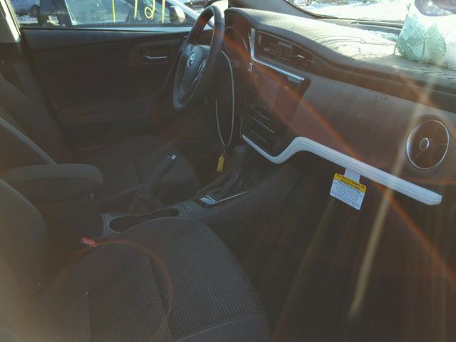 JTNKARJE2JJ556161 - 2018 TOYOTA COROLLA IM BLACK photo 5