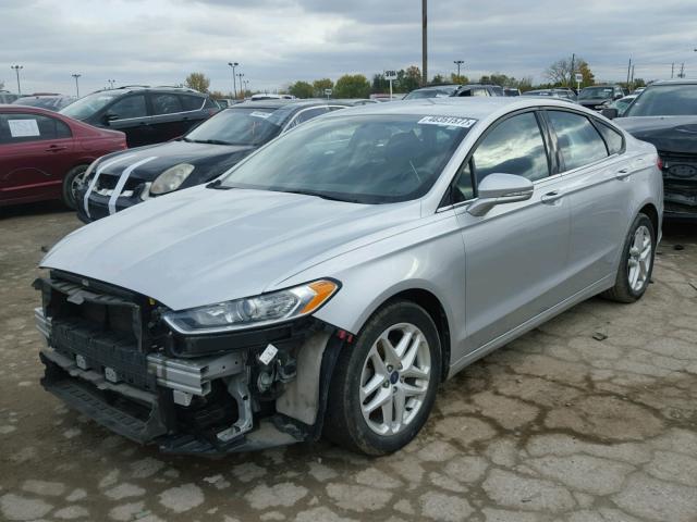 3FA6P0HR8DR158378 - 2013 FORD FUSION SE SILVER photo 2