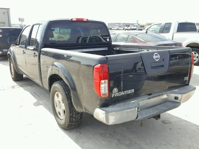 1N6AD09U77C406216 - 2007 NISSAN FRONTIER C BLACK photo 3