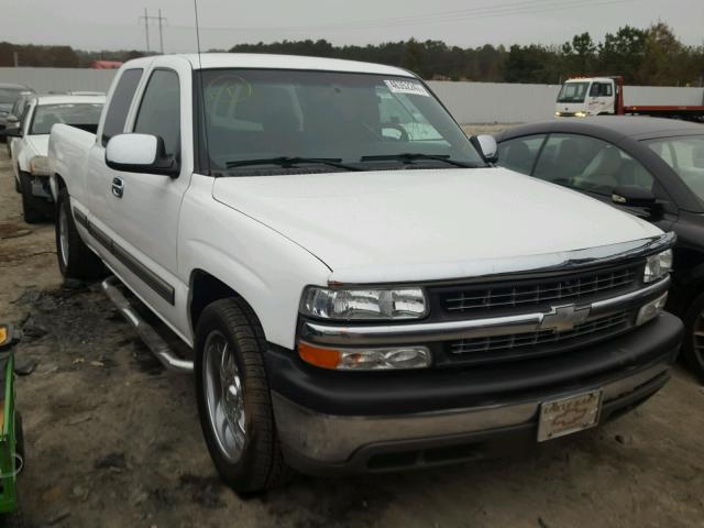 2GCEC19T721258104 - 2002 CHEVROLET SILVERADO SILVER photo 1