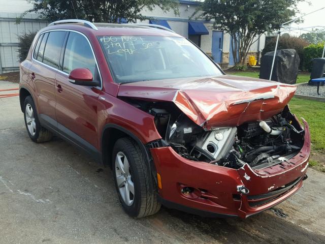 WVGBV7AX6AW002828 - 2010 VOLKSWAGEN TIGUAN SE BURGUNDY photo 1