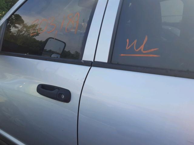 1D7KS28A77J615599 - 2007 DODGE RAM 2500 S ვერცხლისფერი ფოტო 9