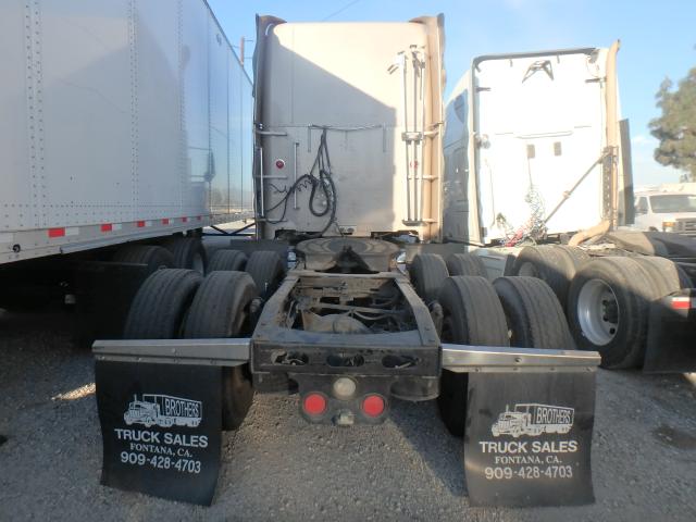 1FUJAPCKX8DAB2319 - 2008 FREIGHTLINER CONVENTION BEIGE photo 9