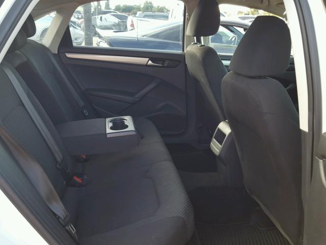 1VWAT7A35FC105134 - 2015 VOLKSWAGEN PASSAT S Սպիտակ լուսանկար 6