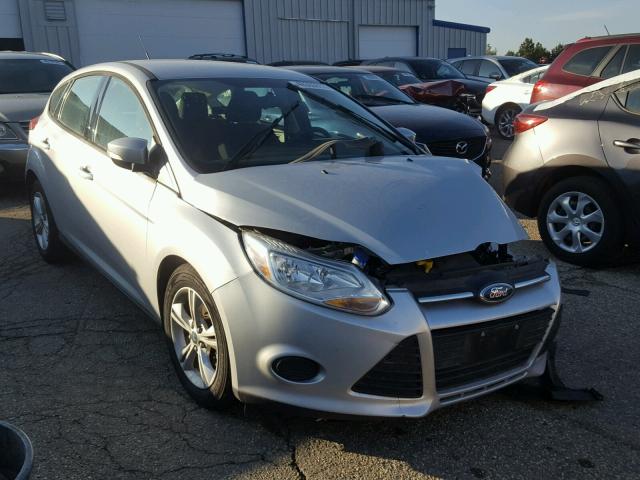 1FADP3K21DL144857 - 2013 FORD FOCUS SE SILVER photo 1