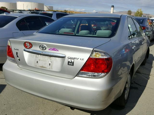 4T1BE30K45U502471 - 2005 TOYOTA CAMRY LE SILVER photo 4