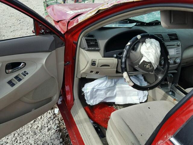 4T4BF3EK0BR214373 - 2011 TOYOTA CAMRY BASE RED photo 9