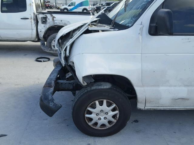 1FTRE14222HA61820 - 2002 FORD ECONOLINE WHITE photo 9