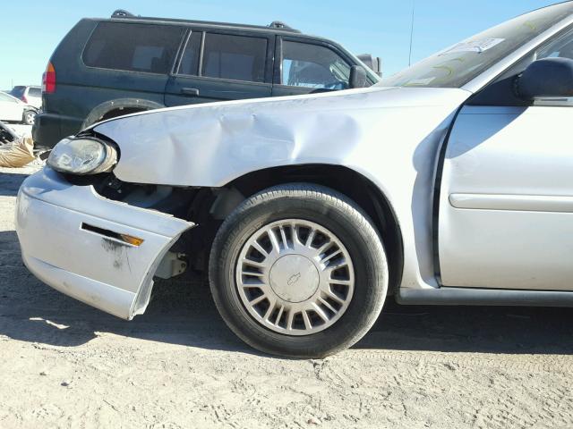 1G1ND52J42M672919 - 2002 CHEVROLET MALIBU SILVER photo 9