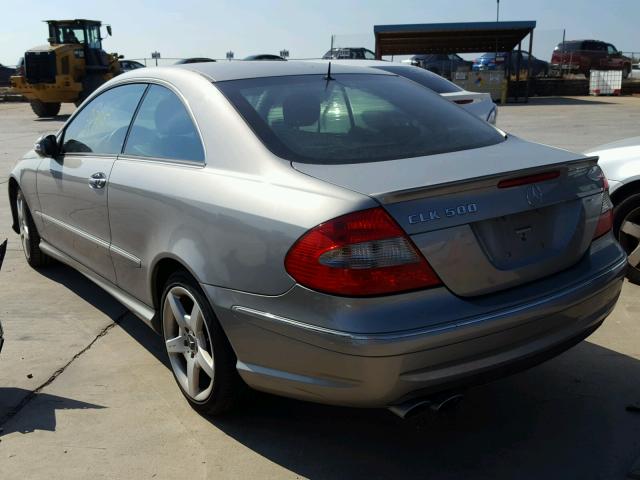 WDBTJ75H66F187007 - 2006 MERCEDES-BENZ CLK 500 SILVER photo 3