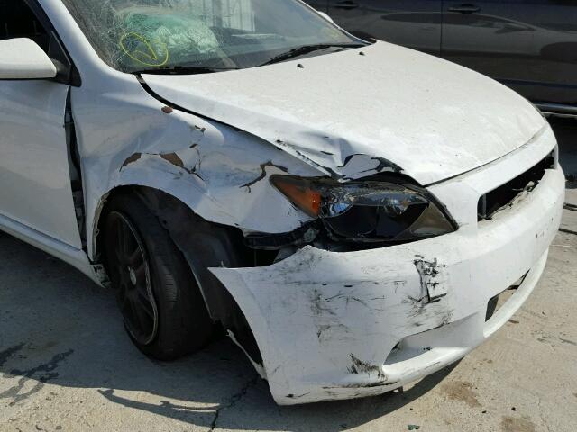JTKDE167X70192723 - 2007 TOYOTA SCION TC 白色 照片 9