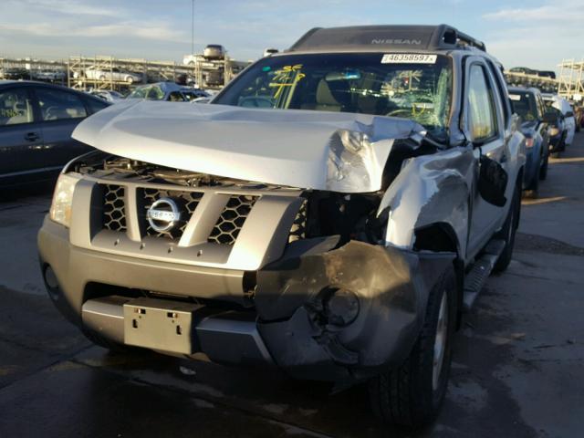 5N1AN08W06C502394 - 2006 NISSAN XTERRA OFF SILVER photo 2