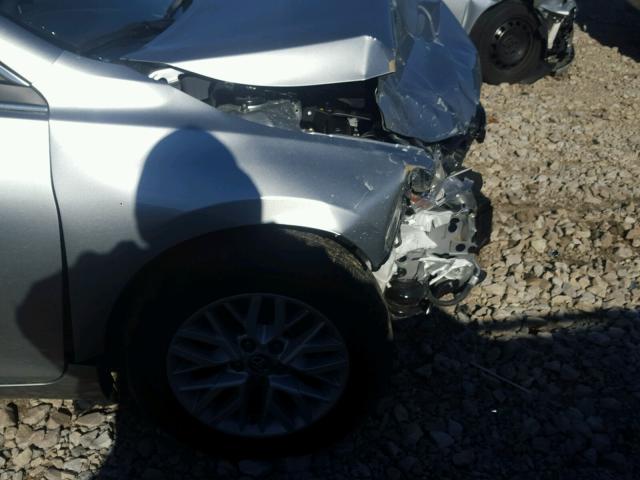 4T1BF1FK4GU166073 - 2016 TOYOTA CAMRY LE 银色 照片 9