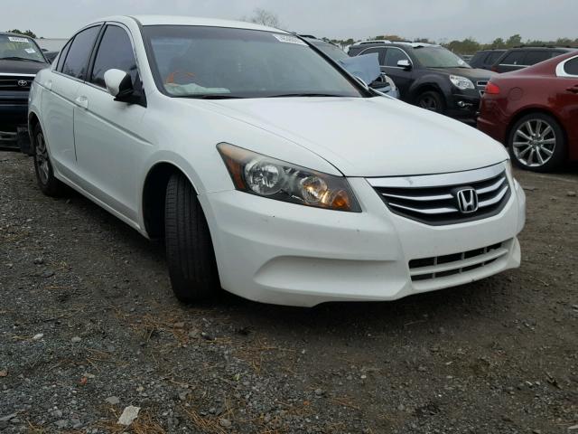 1HGCP2F63CA068633 - 2012 HONDA ACCORD SE WHITE photo 1