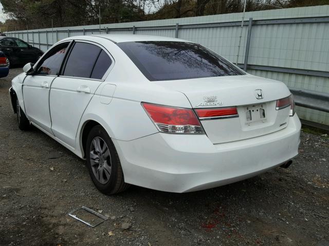 1HGCP2F63CA068633 - 2012 HONDA ACCORD SE WHITE photo 3