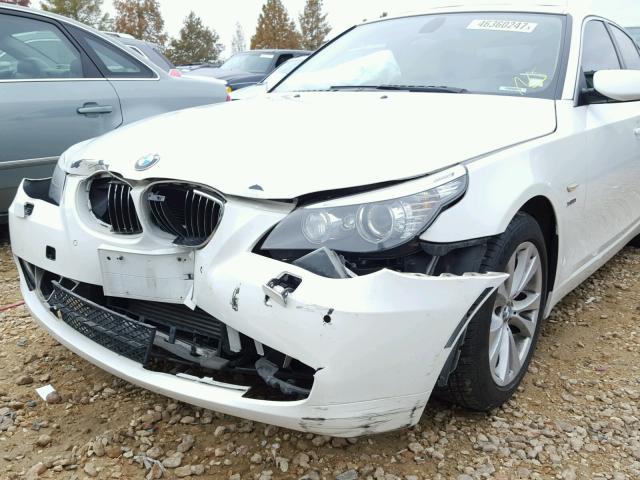 WBANV9C5XAC138273 - 2010 BMW 535 WHITE photo 9