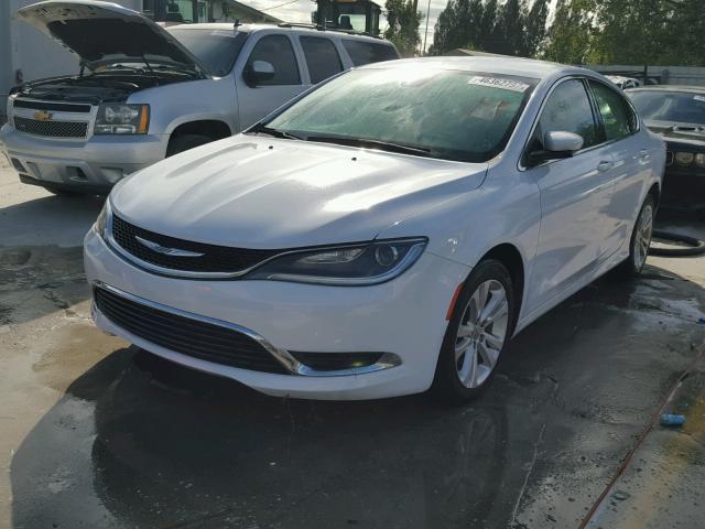 1C3CCCAB6FN594986 - 2015 CHRYSLER 200 LIMITE WHITE photo 2