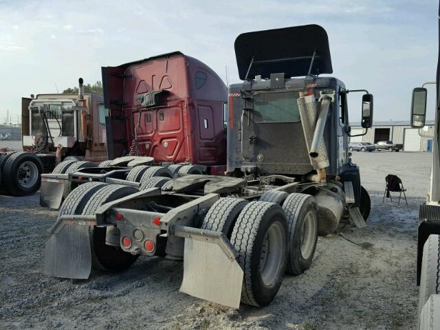 1FUJBBCV77LZ26141 - 2007 FREIGHTLINER CONVENTION BLUE photo 4