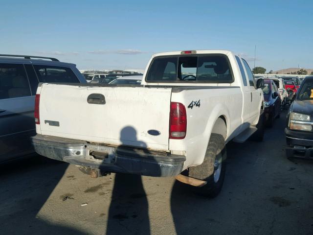 1FTNX21S92EA70499 - 2002 FORD F250 SUPER WHITE photo 4