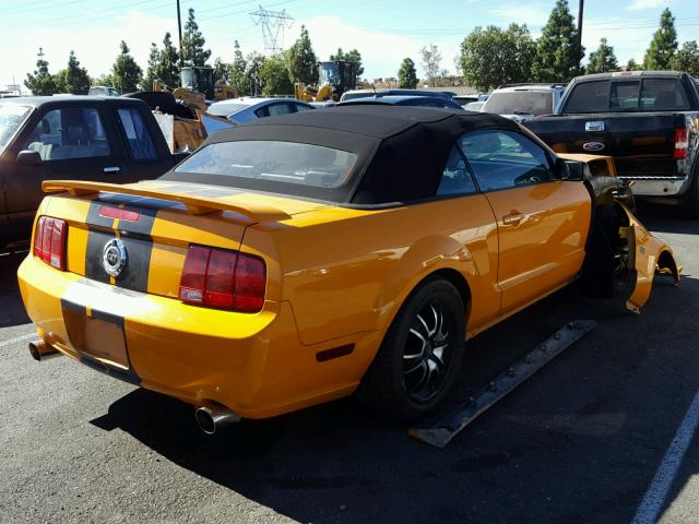 1ZVHT85H985108829 - 2008 FORD MUSTANG GT ORANGE photo 4