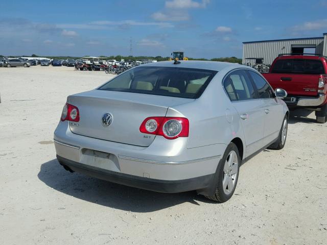 WVWJK93C49P032138 - 2009 VOLKSWAGEN PASSAT TUR SILVER photo 4