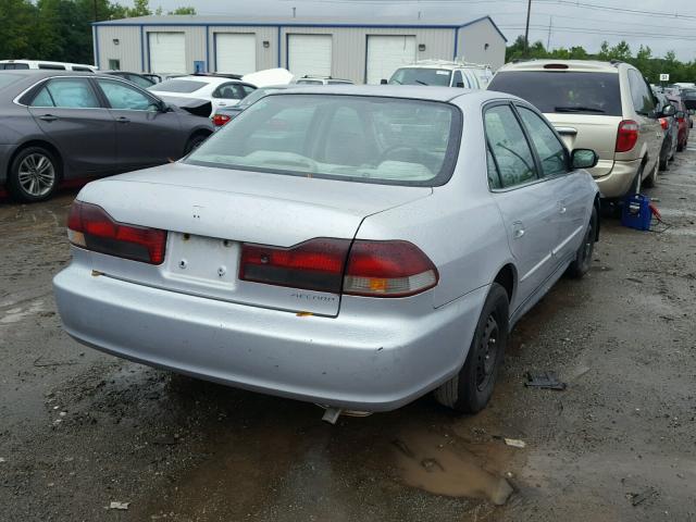 1HGCF86651A045101 - 2001 HONDA ACCORD VAL SILVER photo 4