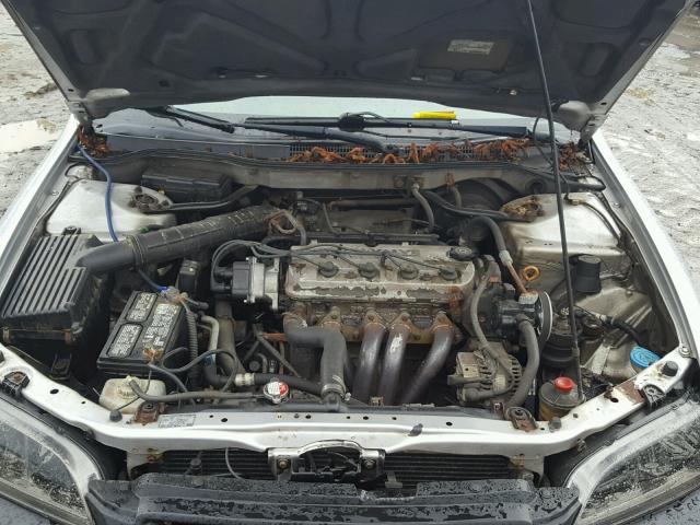 1HGCF86651A045101 - 2001 HONDA ACCORD VAL SILVER photo 7