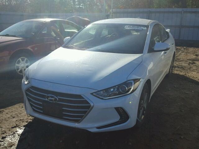 5NPD84LF5HH089726 - 2017 HYUNDAI ELANTRA SE WHITE photo 2