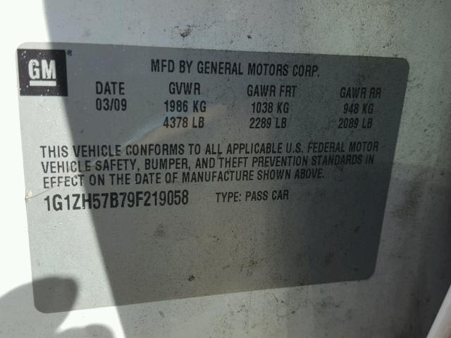 1G1ZH57B79F219058 - 2009 CHEVROLET MALIBU 1LT WHITE photo 10