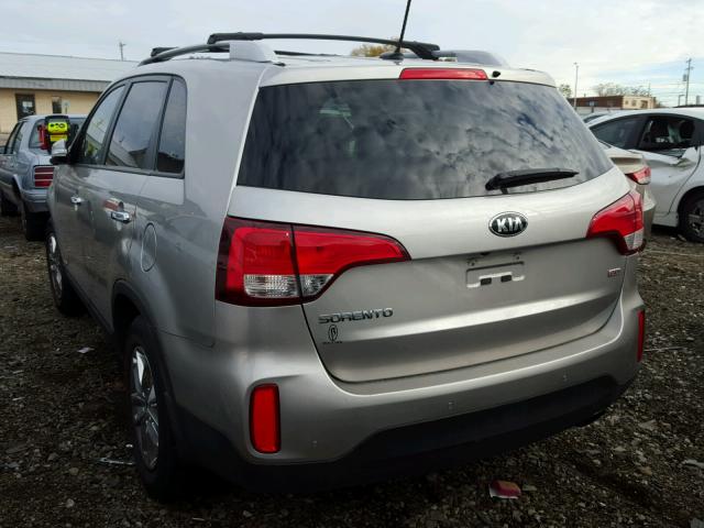 5XYKTDA60EG430025 - 2014 KIA SORENTO LX SILVER photo 3