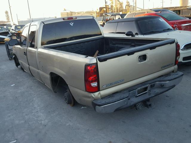 2GCEC19TX41284313 - 2004 CHEVROLET SILVERADO GOLD photo 3